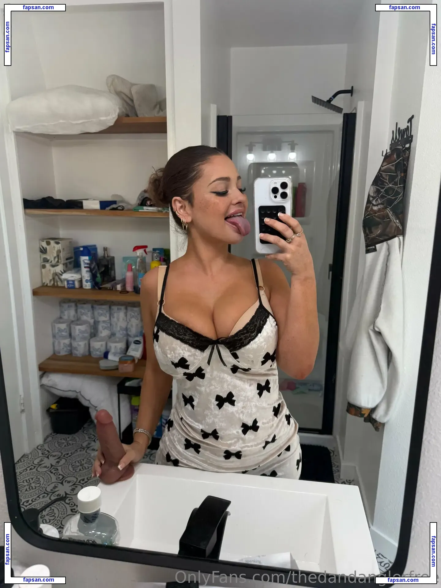 thedandanglerfree nude photo #0012 from OnlyFans