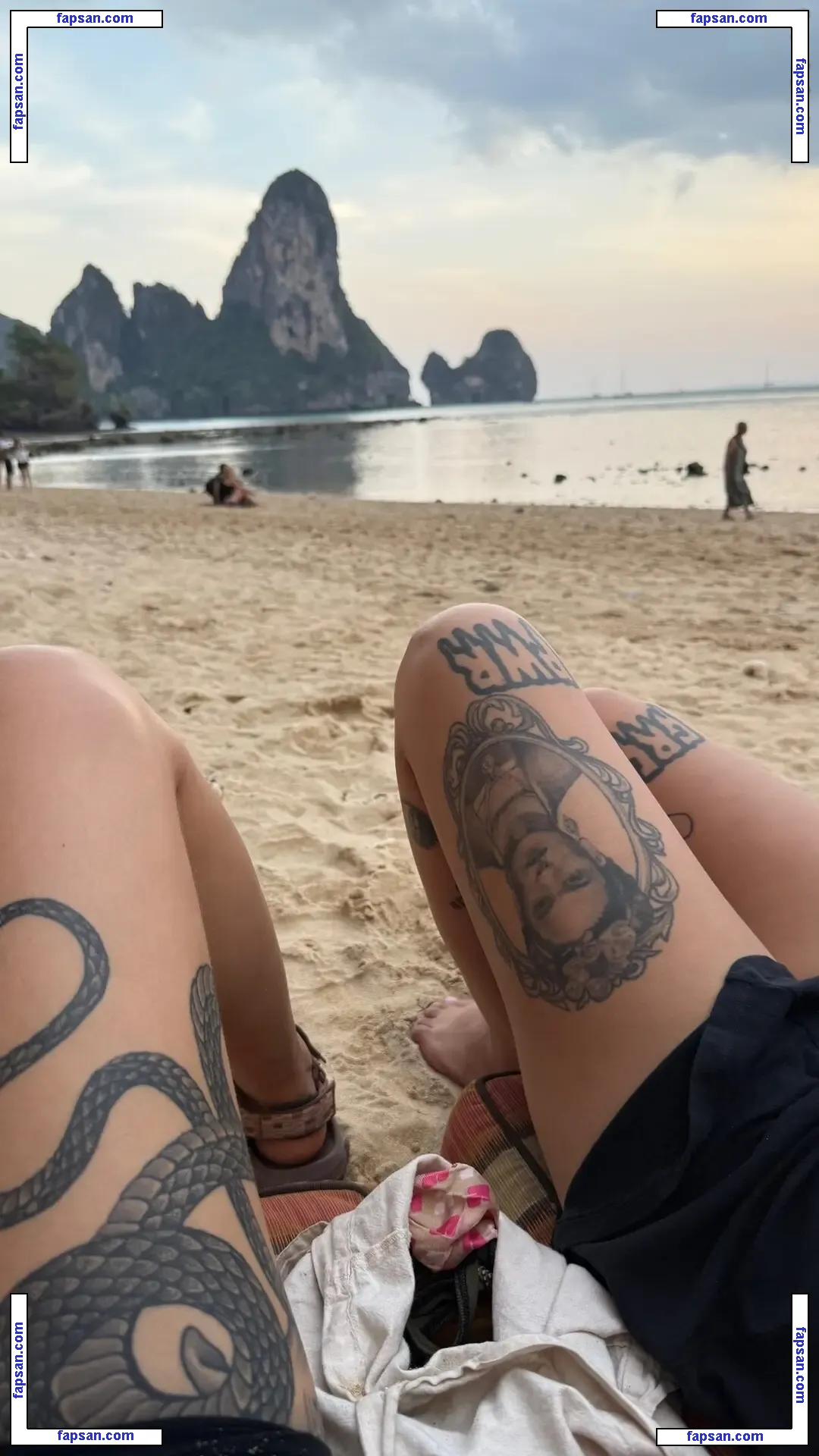 thedesperate0ne nude photo #0015 from OnlyFans