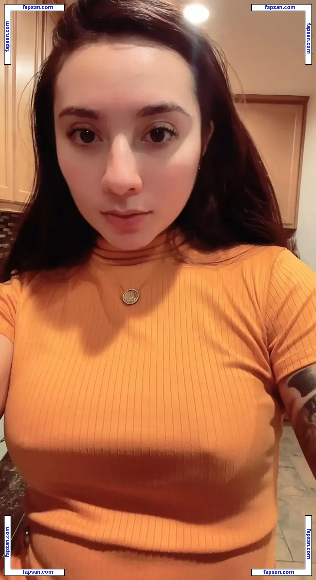 Theegoldenrose nude photo #0045 from OnlyFans
