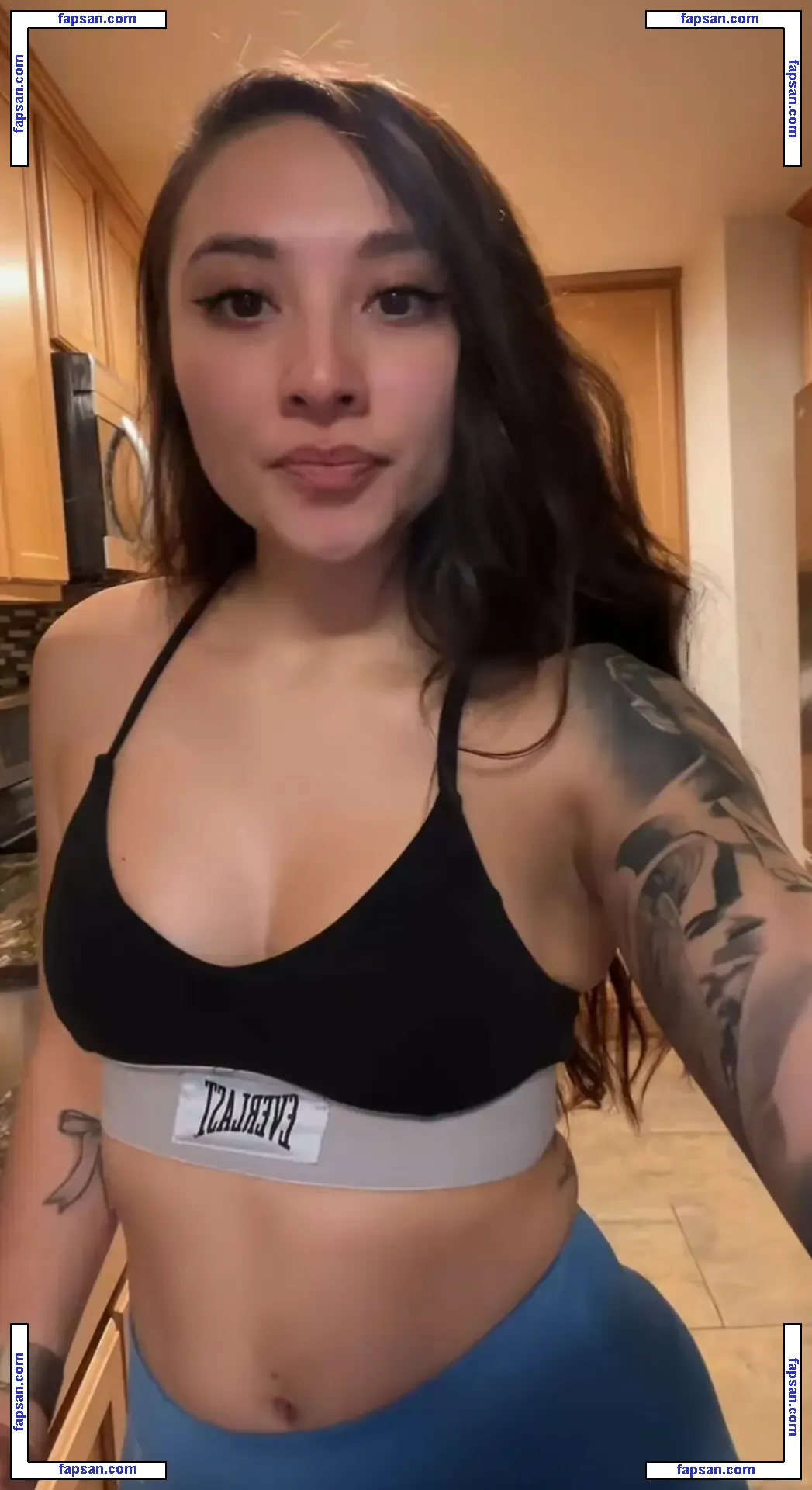 Theegoldenrose nude photo #0063 from OnlyFans