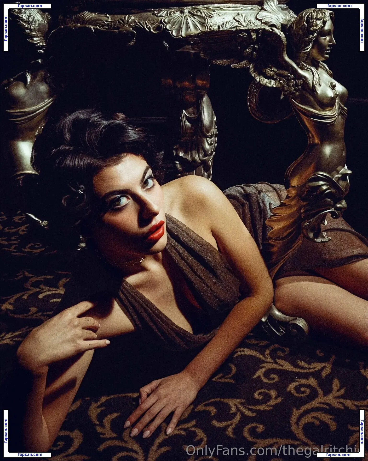 thegalritchie голая фото #0061 с Онлифанс