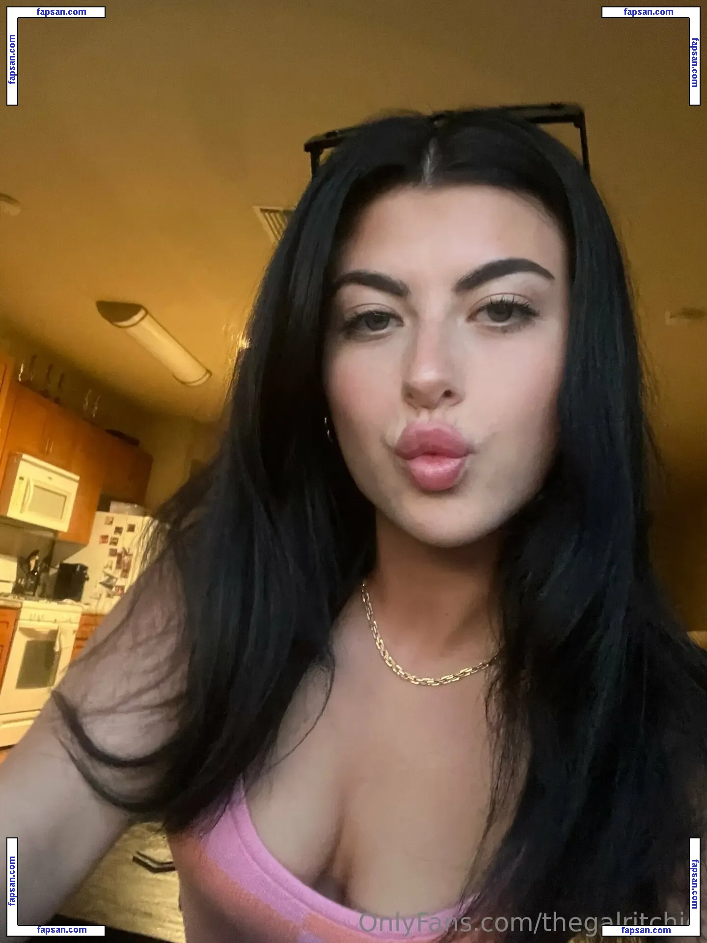 thegalritchie голая фото #0073 с Онлифанс