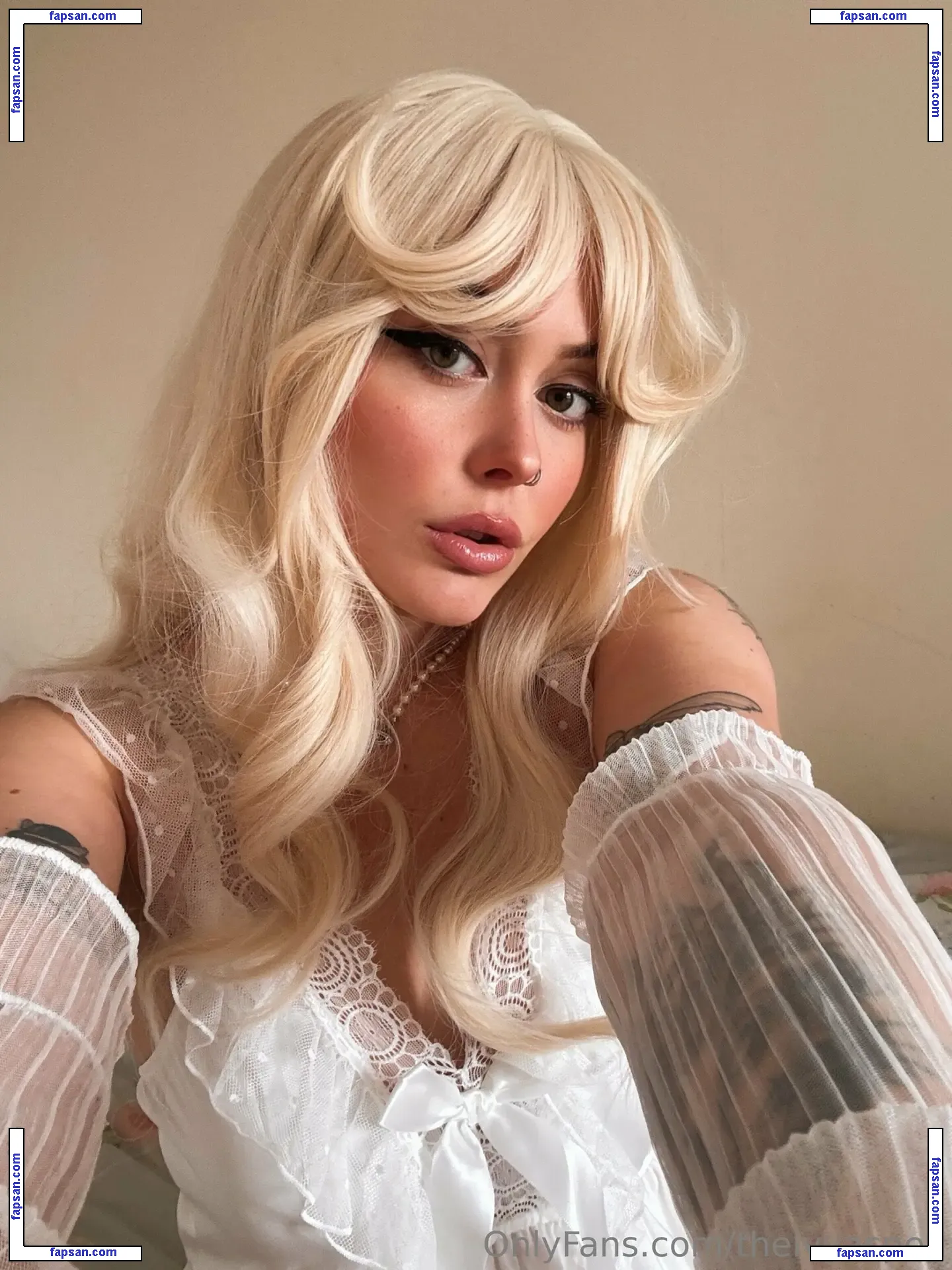 theivyaspen nude photo #0006 from OnlyFans