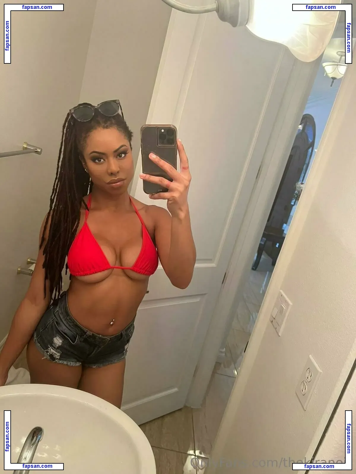 thekiranoir nude photo #0129 from OnlyFans