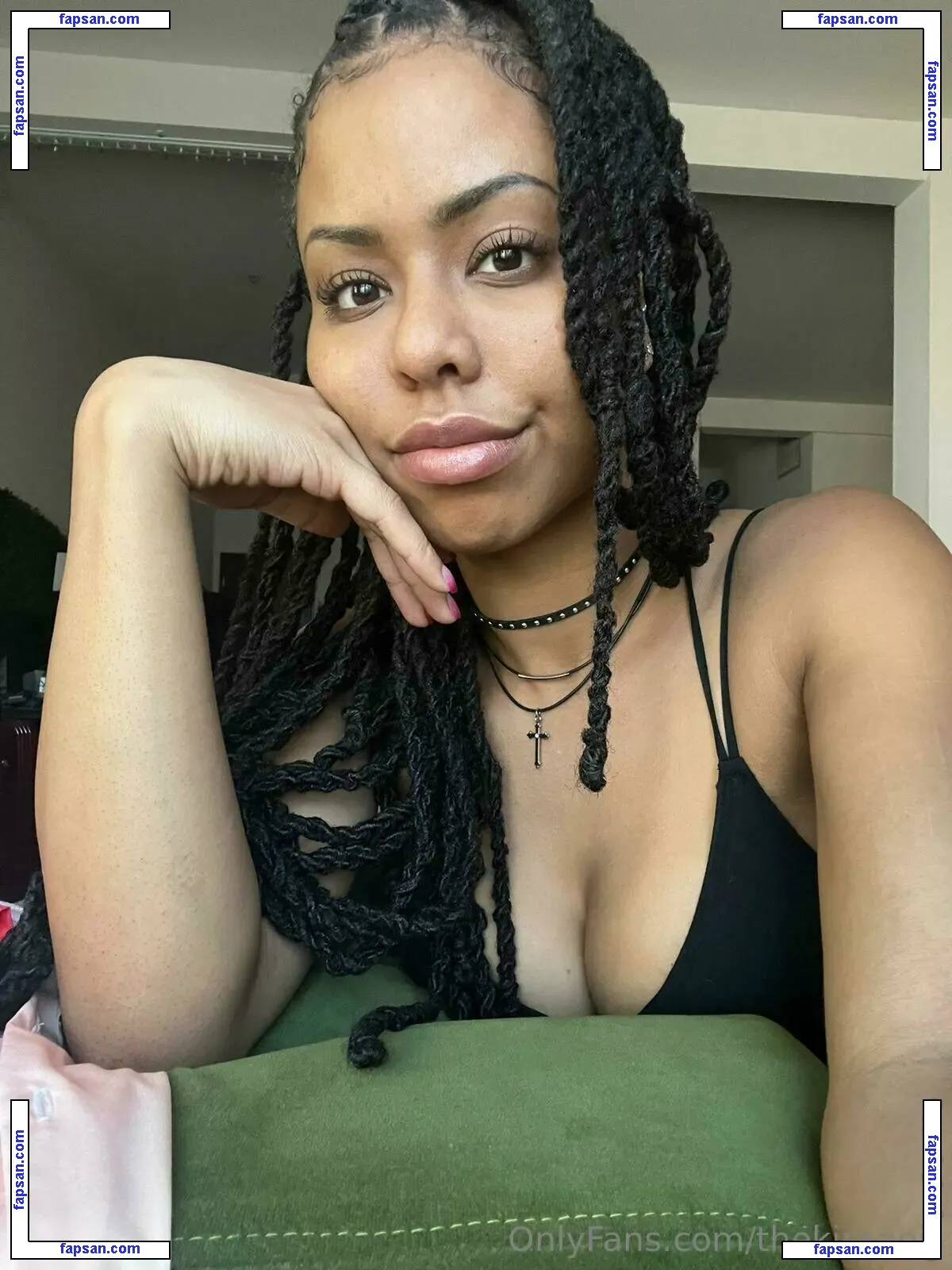 thekiranoir nude photo #0205 from OnlyFans