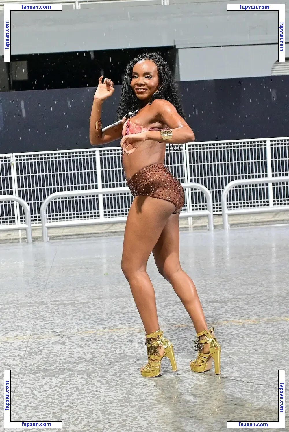 Thelma Assis nude photo #0022 from OnlyFans