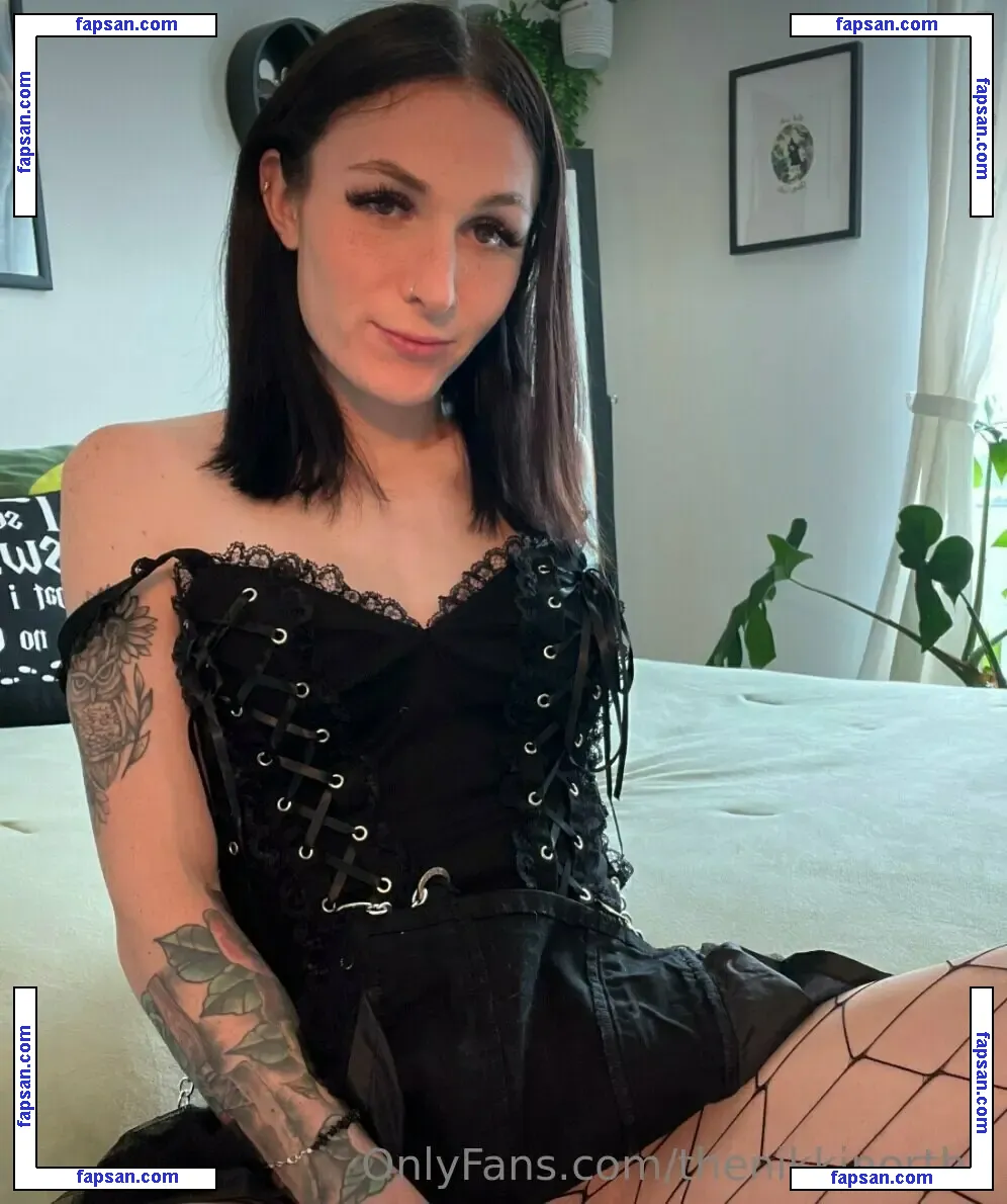 thenikkinorthh nude photo #0003 from OnlyFans