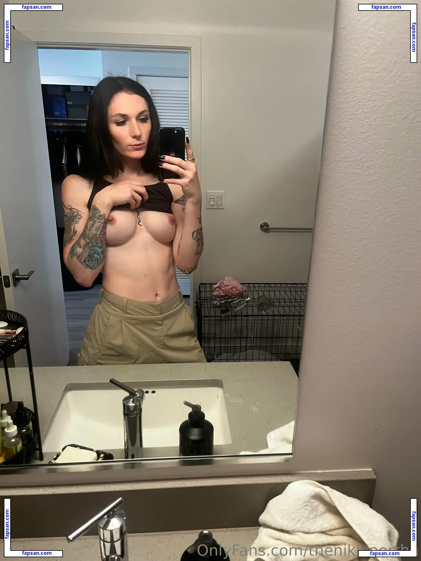 thenikkinorthh nude photo #0004 from OnlyFans