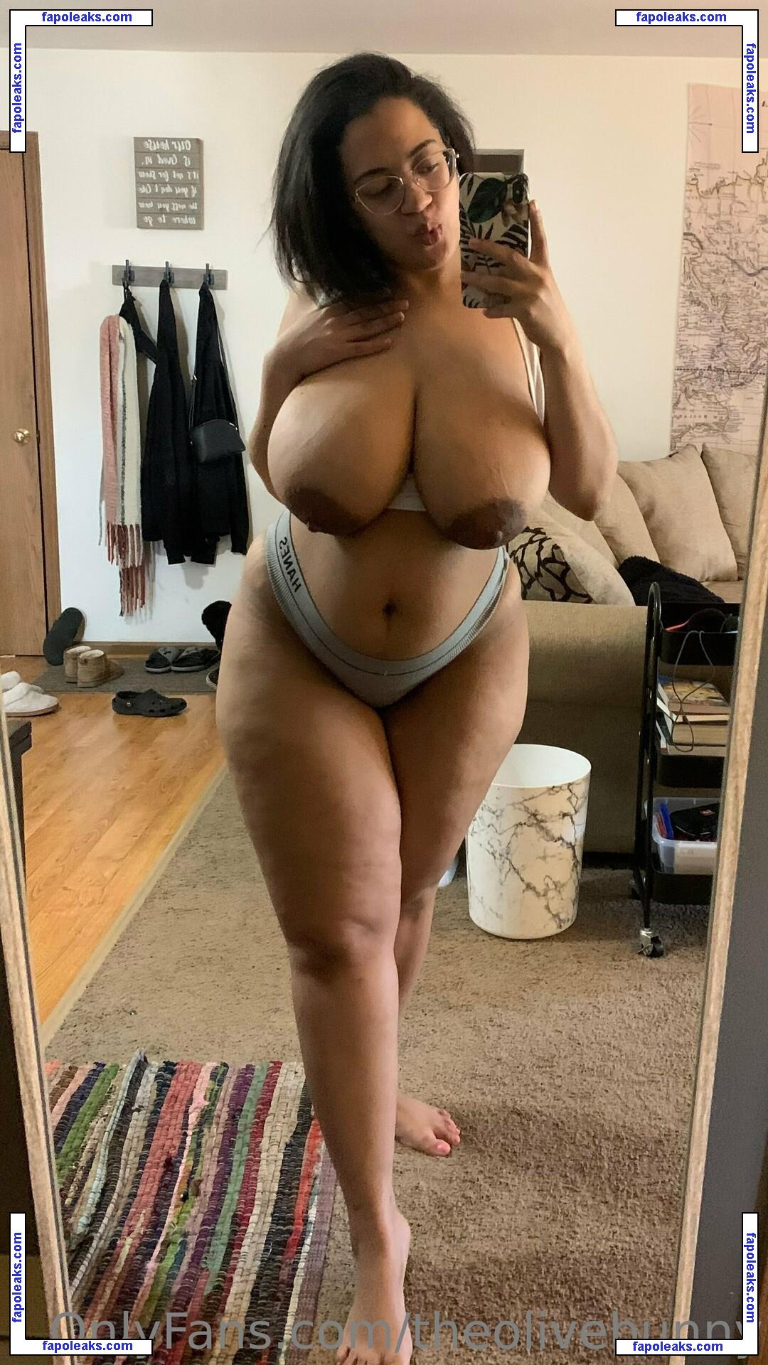 theolivebunny / thebunnynamedolive nude photo #0049 from OnlyFans