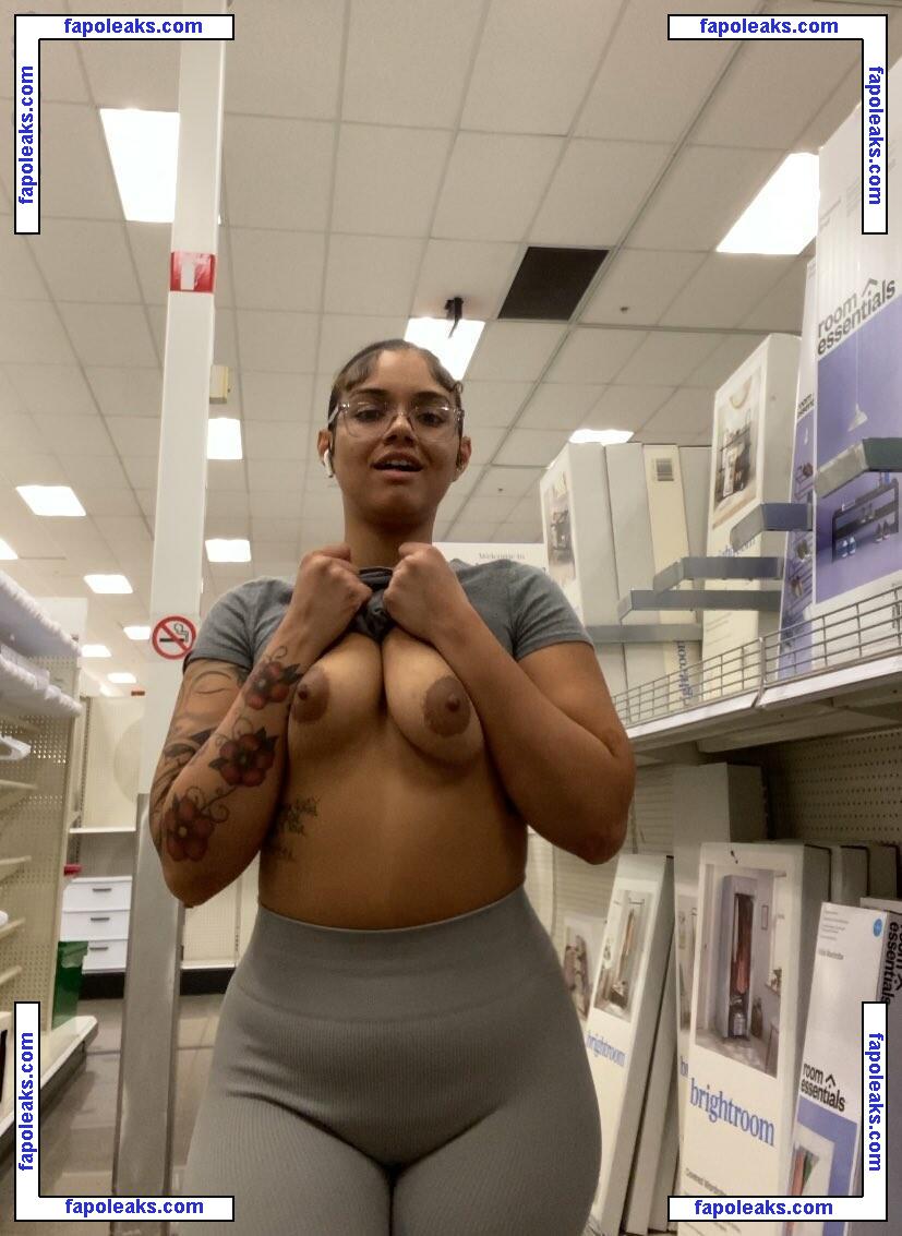 Theonlysafarii / anyuser / theonlysafaarii nude photo #0022 from OnlyFans