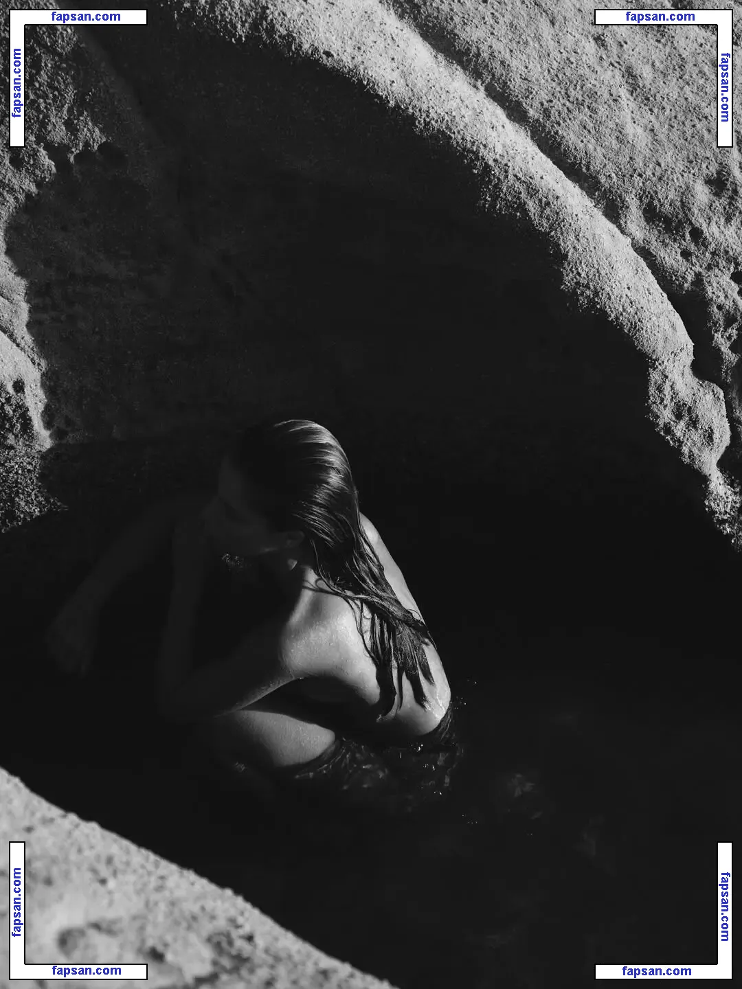 Theopisti голая фото #0011 с Онлифанс