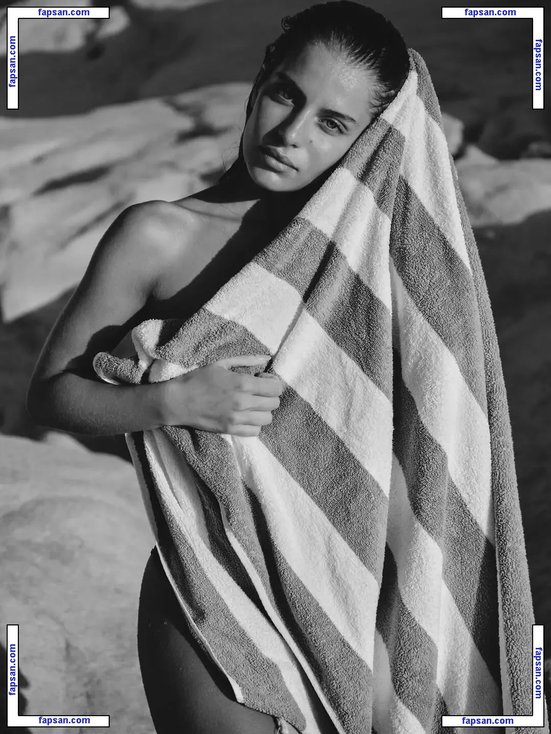 Theopisti голая фото #0023 с Онлифанс