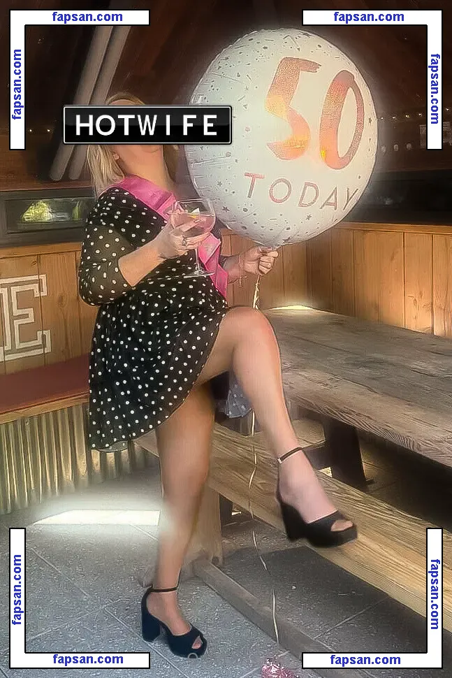 thepinkginhotwife nude photo #0011 from OnlyFans