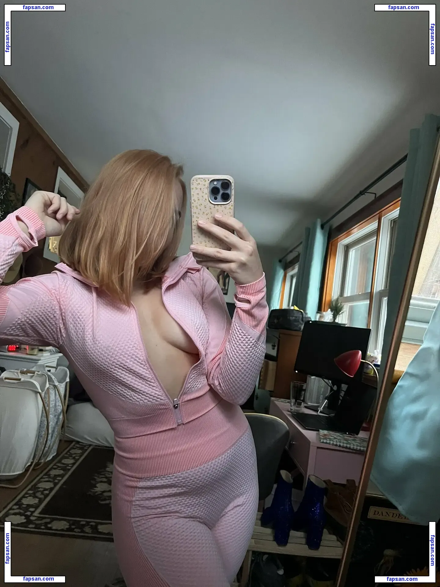 thepxstsxffice nude photo #0062 from OnlyFans