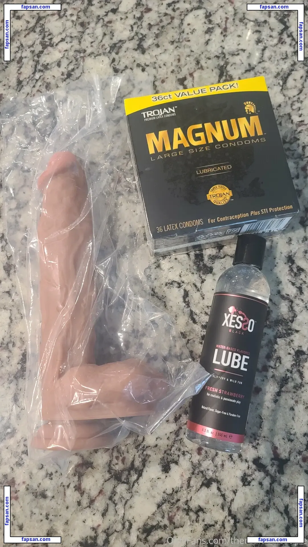 therealdealcouple nude photo #0005 from OnlyFans