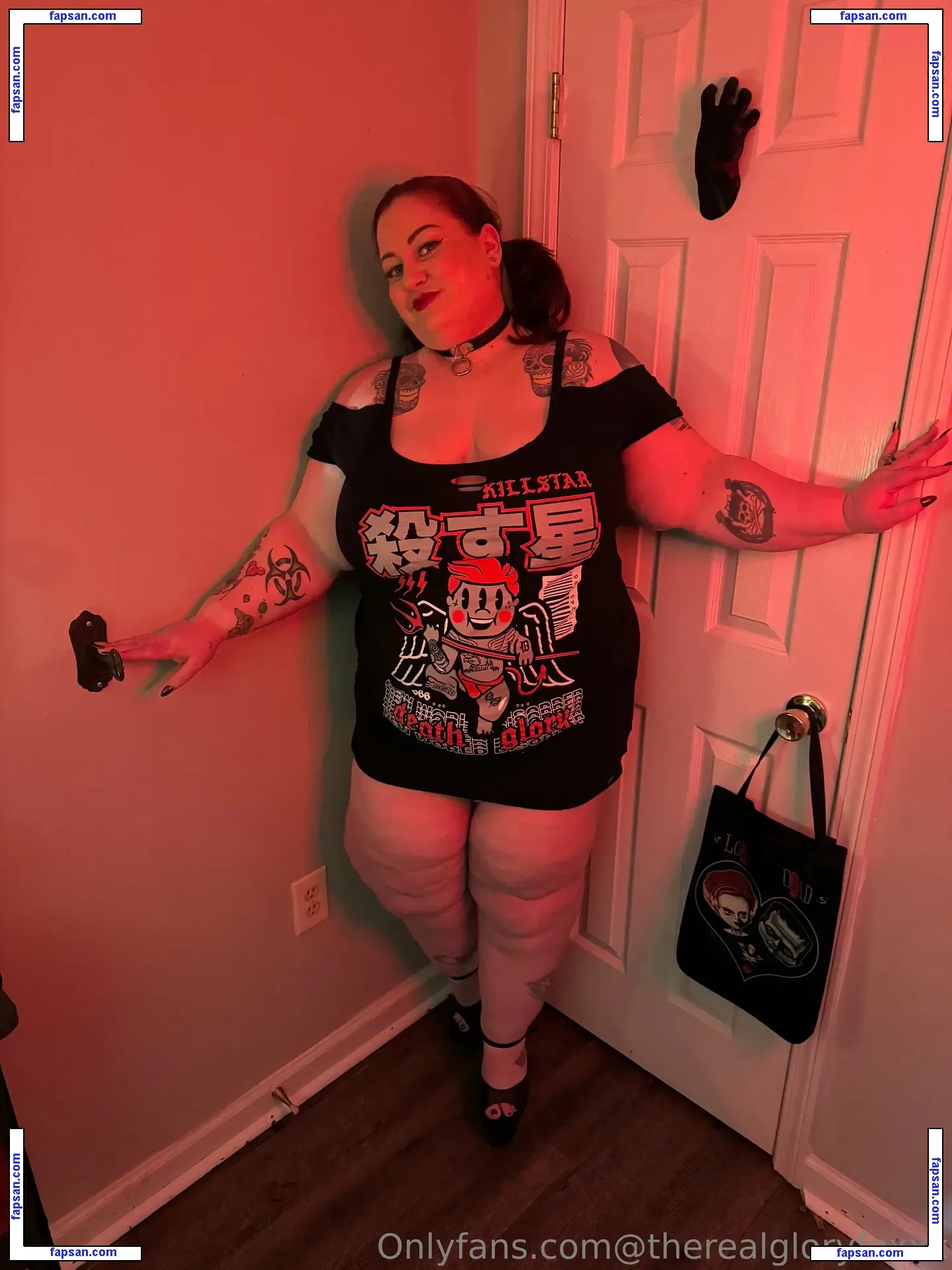 therealgloryfoxxx nude photo #0022 from OnlyFans