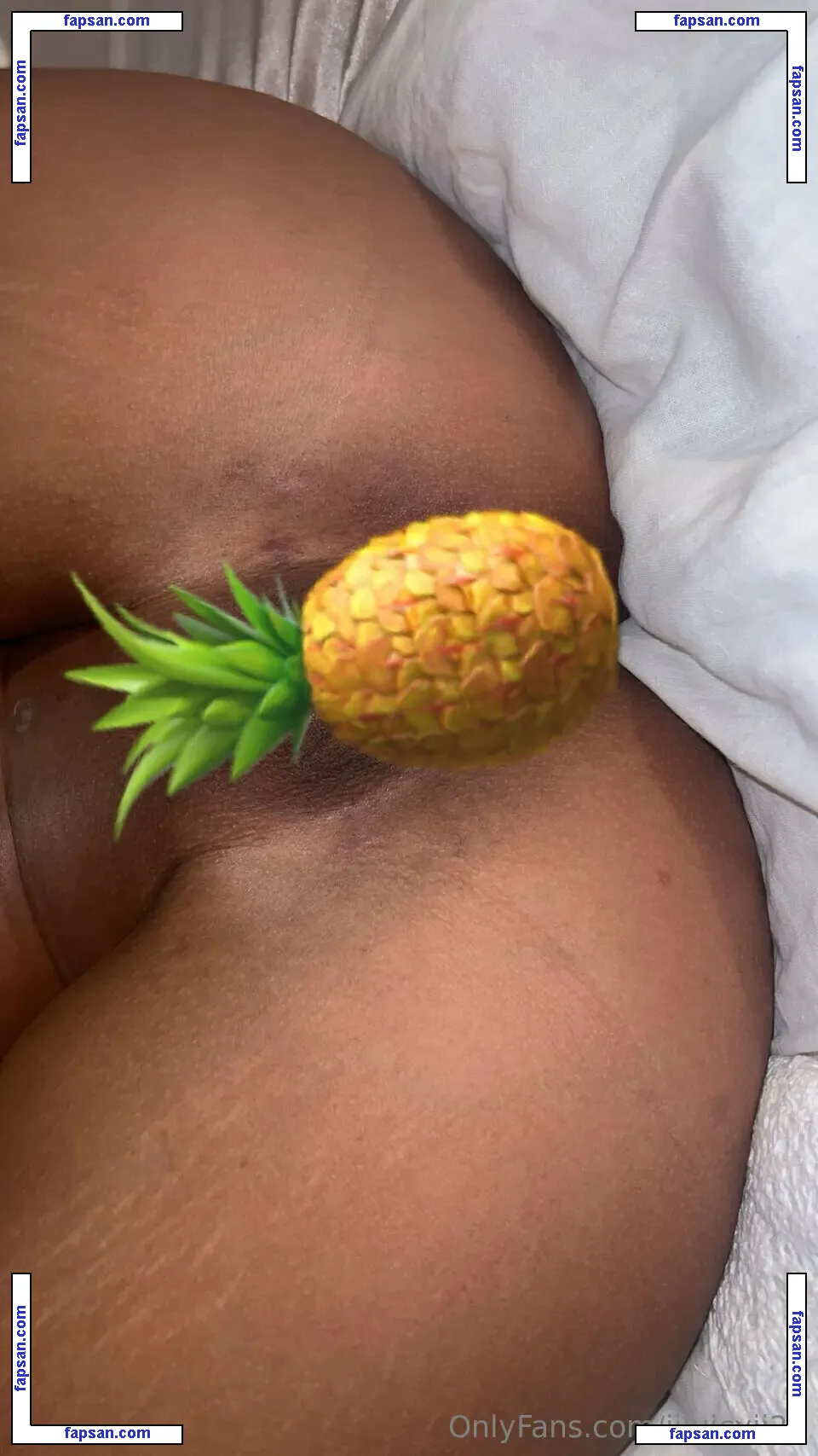 therealjjuicyj21 nude photo #0003 from OnlyFans