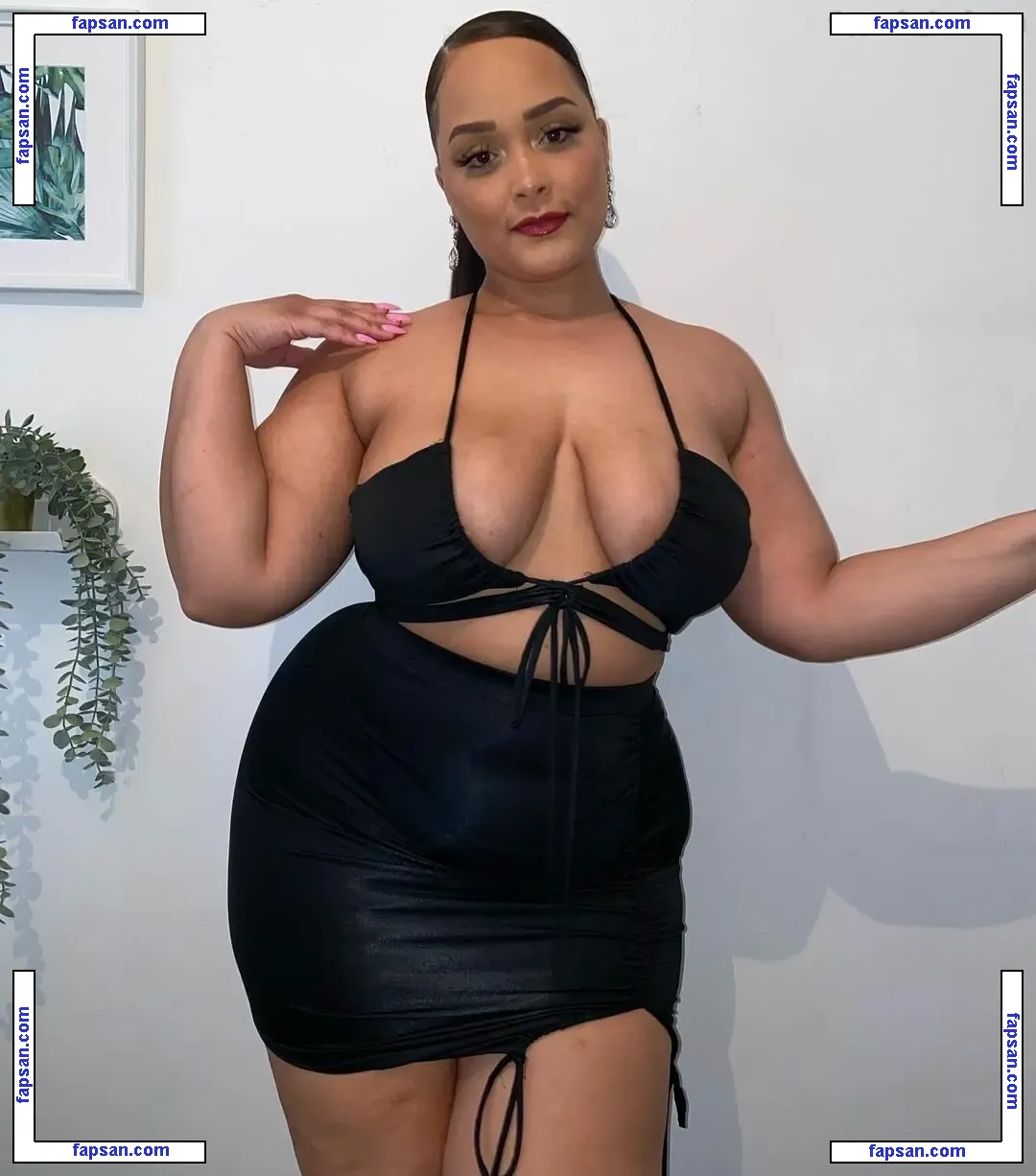 therealnatalie / thereal.natalie nude photo #0004 from OnlyFans