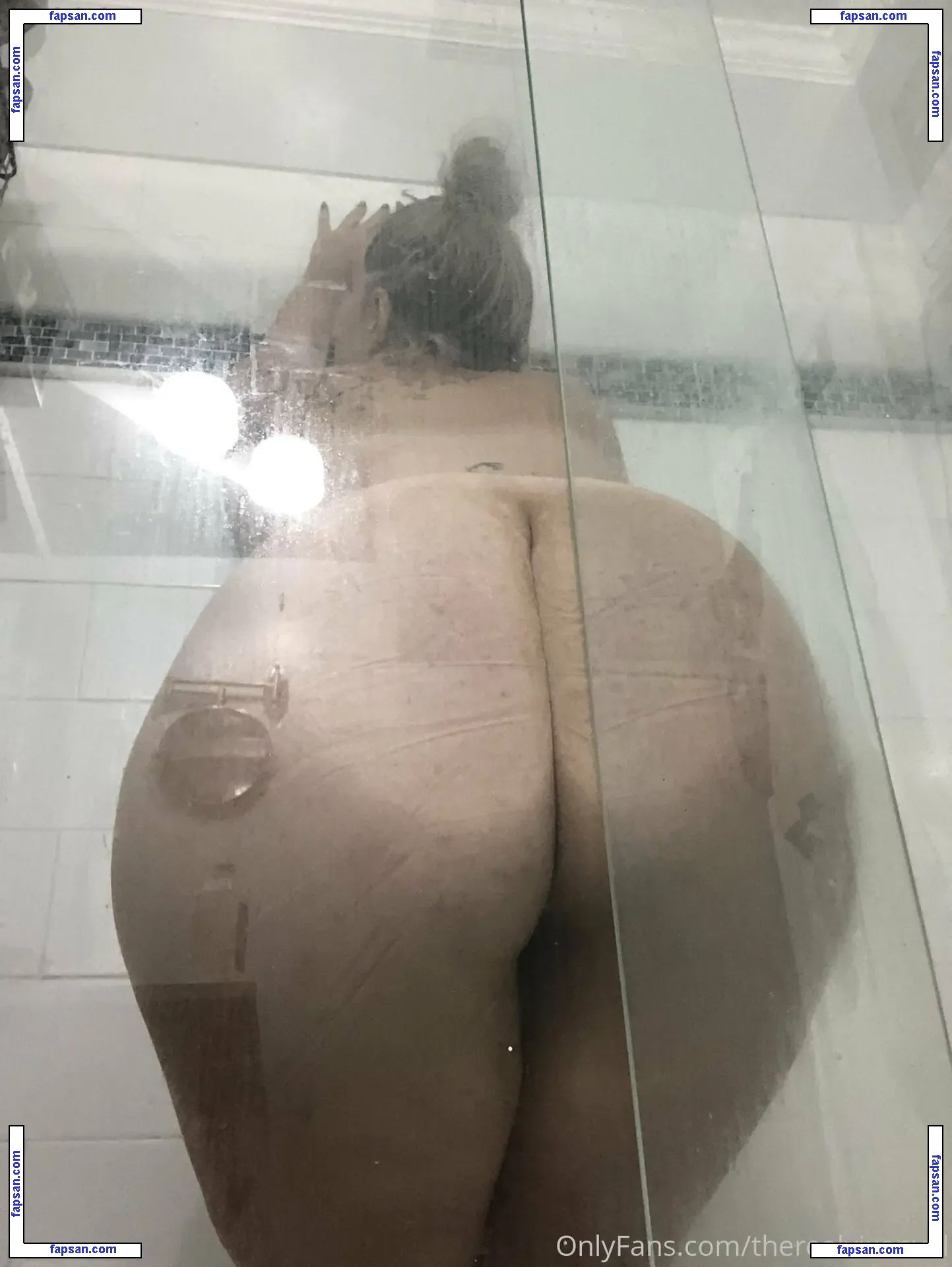 therealvixenval nude photo #0096 from OnlyFans