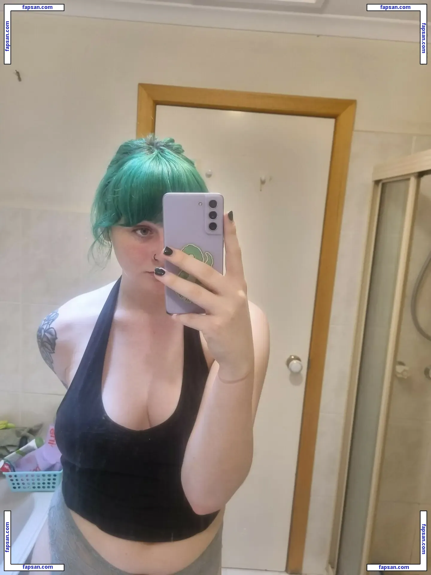 thereisnobeth nude photo #0013 from OnlyFans