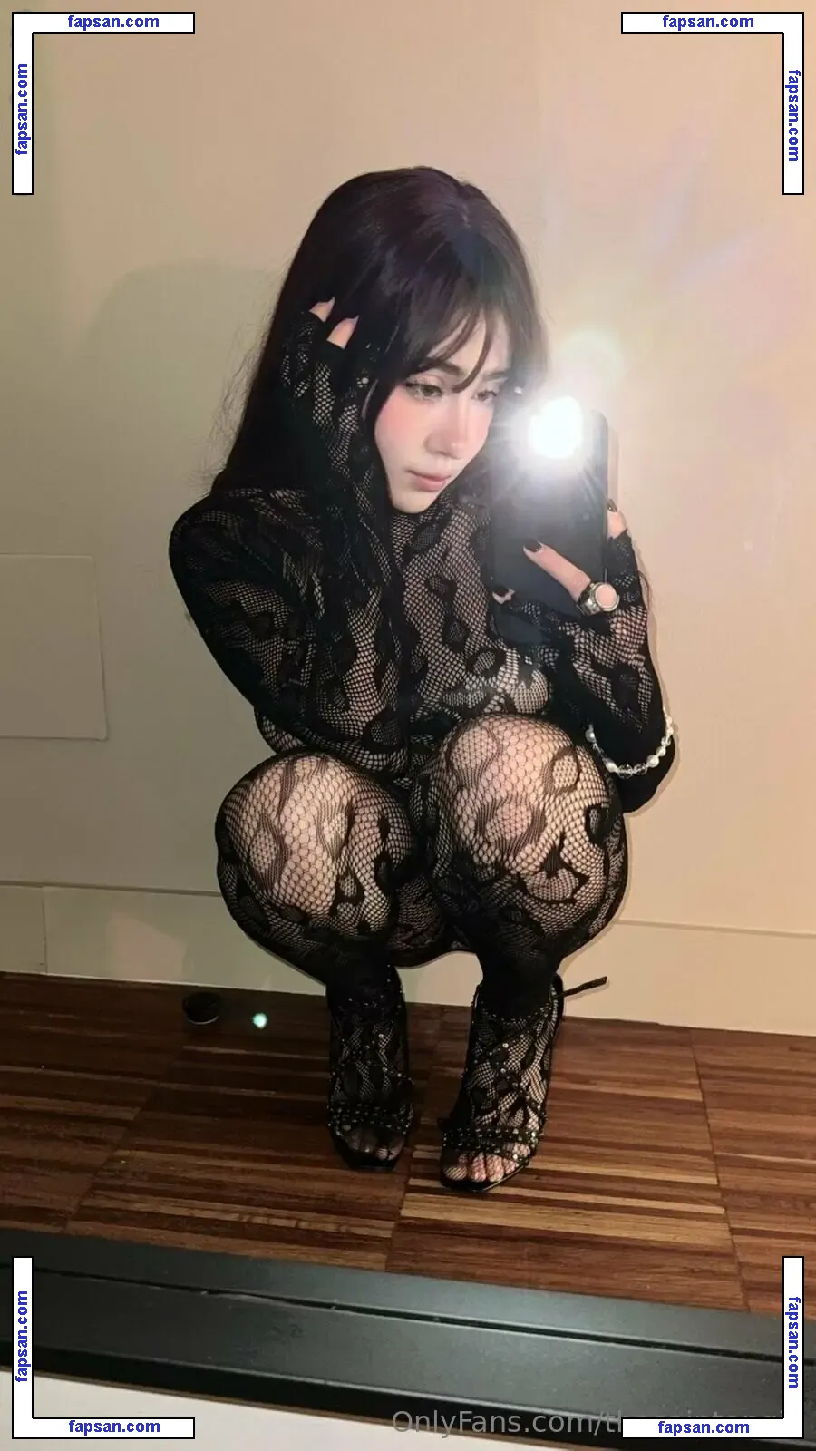 thesaintangie nude photo #0005 from OnlyFans