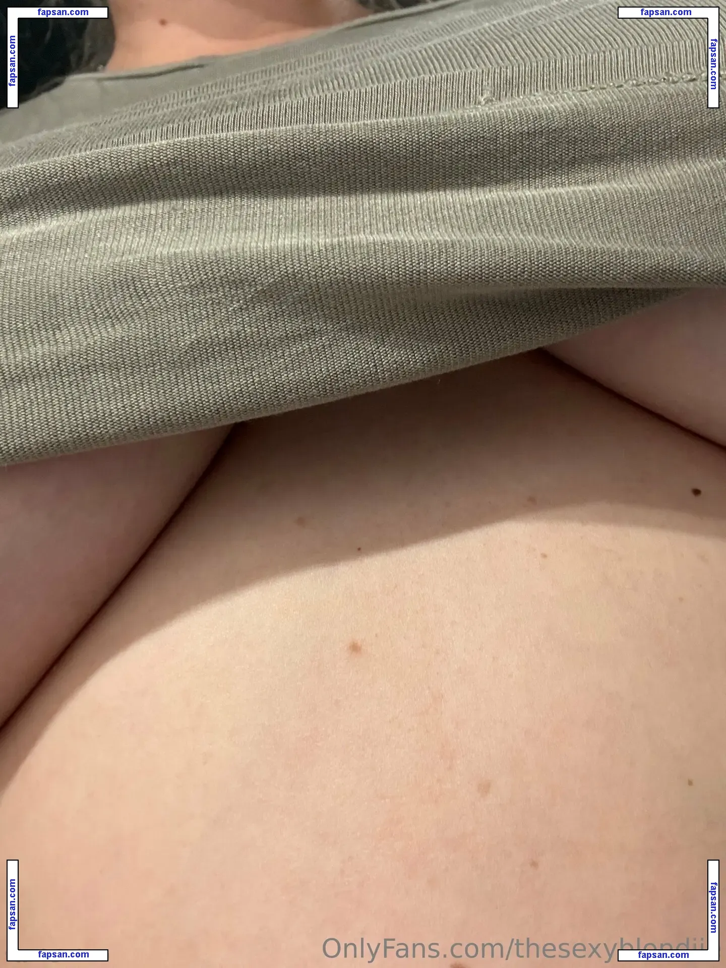 thesexyblondiie nude photo #0004 from OnlyFans