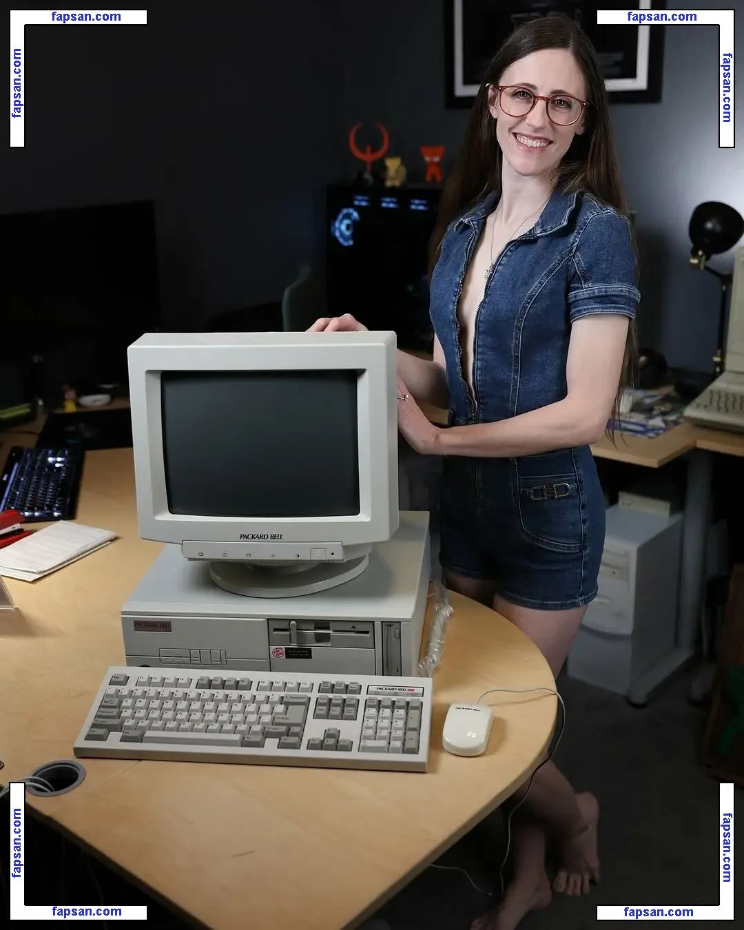 TheSiliconSiren голая фото #0053 с Онлифанс