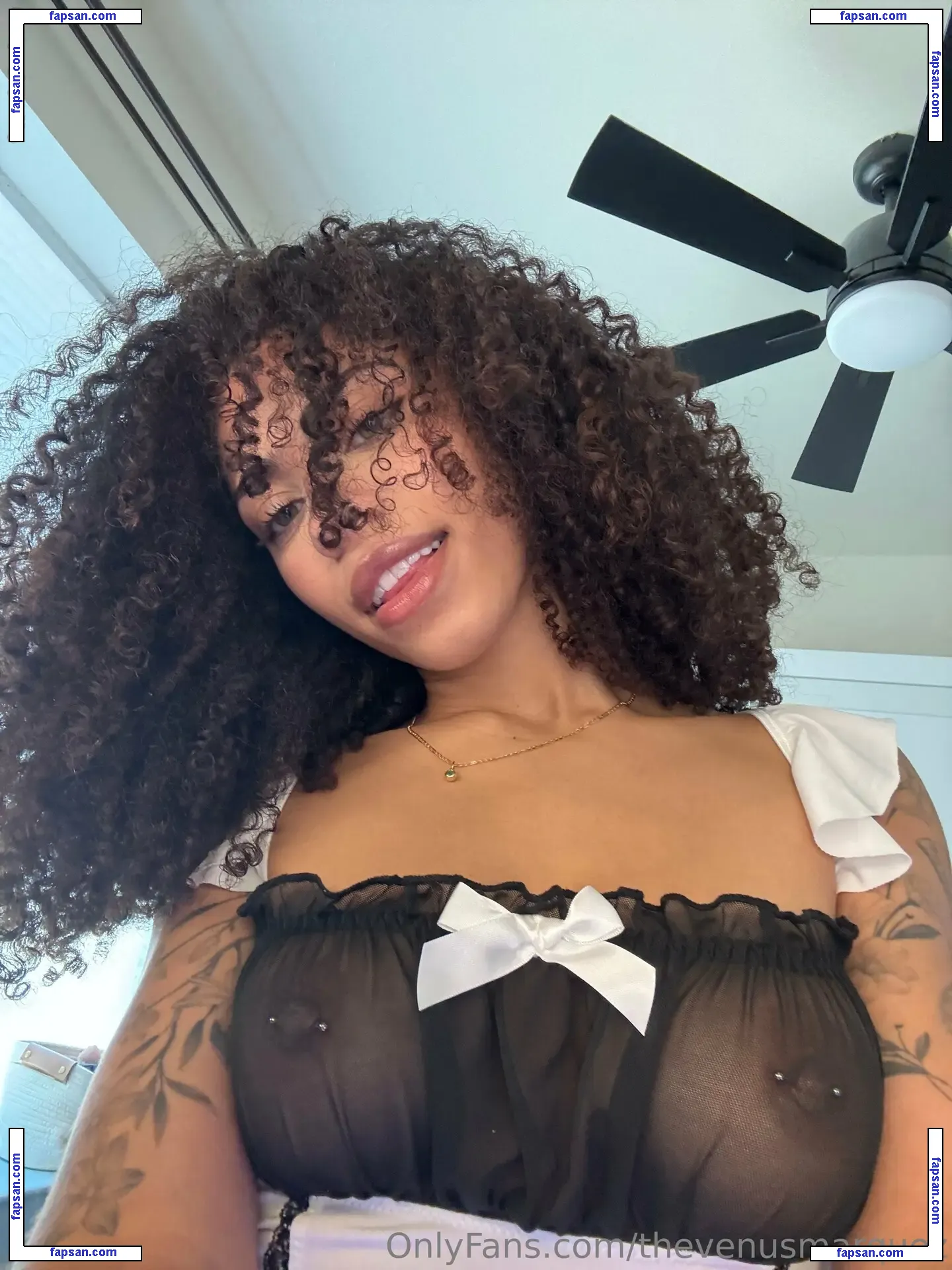 thevenusmarquez nude photo #0034 from OnlyFans
