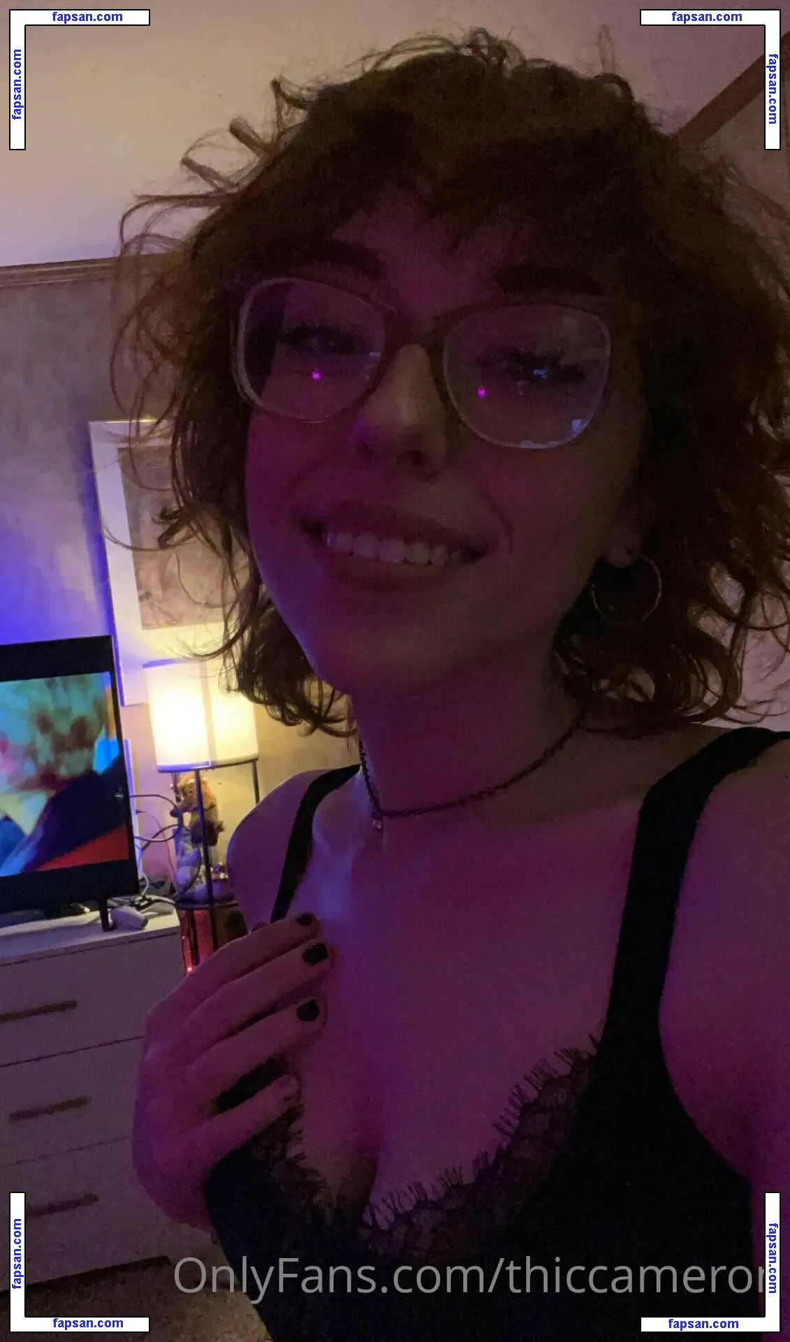 thiccameron голая фото #0016 с Онлифанс