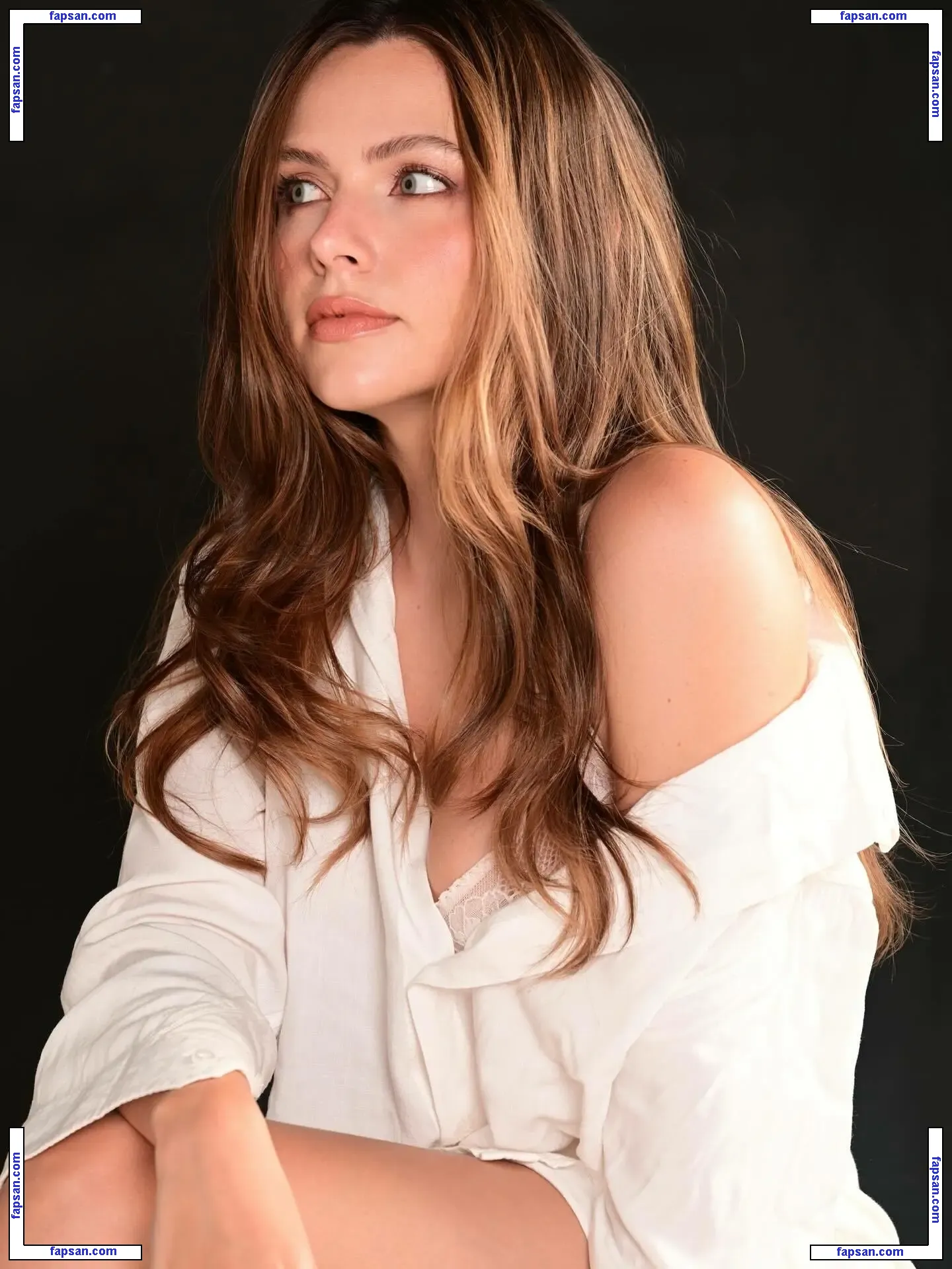 Thici Fontes голая фото #0001 с Онлифанс