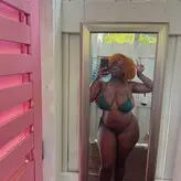 Thick Ari Lennox голая #0001