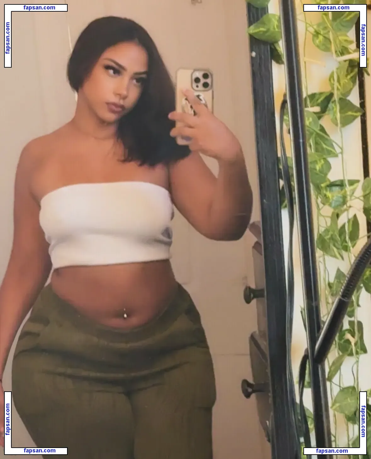 Thick Baddie Forevaa.laii nude photo #0003 from OnlyFans