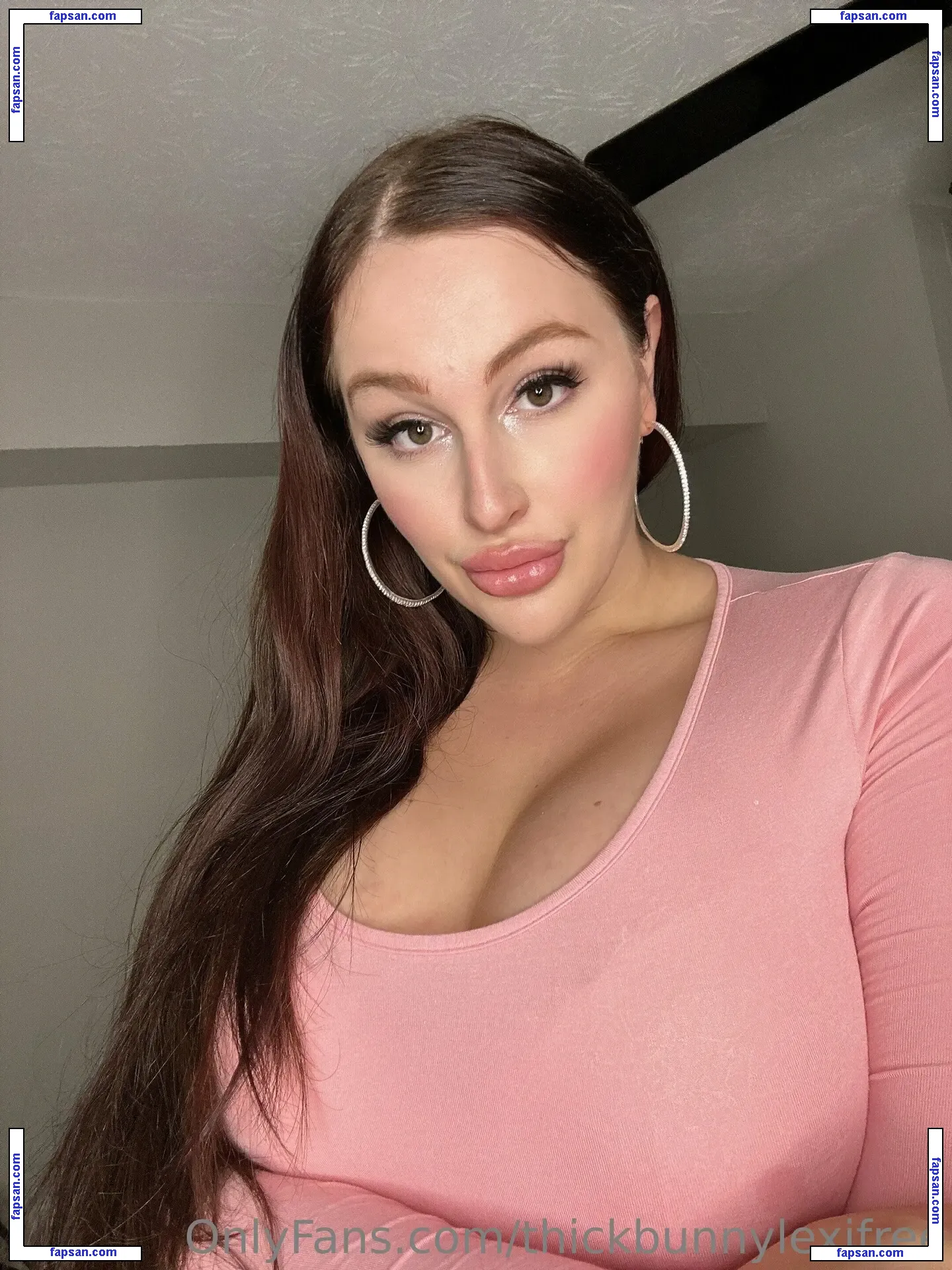 thickbunnylexifree nude photo #0038 from OnlyFans