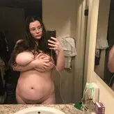 thickiegqueen nude #0001