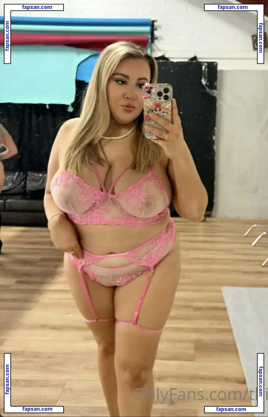 This_is_laura nude photo #0016 from OnlyFans