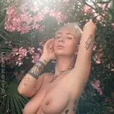 thisislannique nude #0009