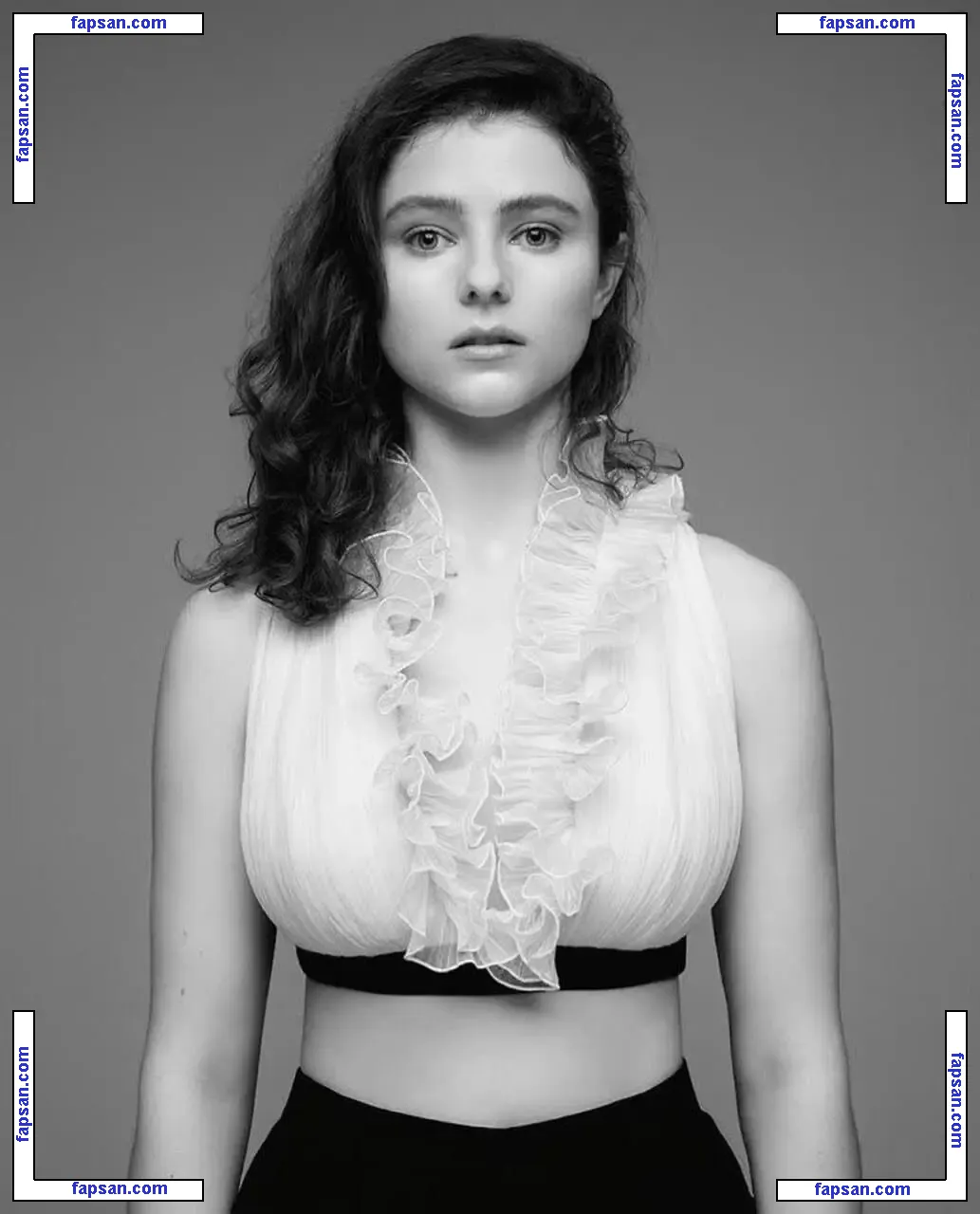 Thomasin McKenzie nude photo #0152 from OnlyFans
