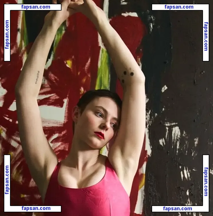 Thomasin McKenzie nude photo #0207 from OnlyFans