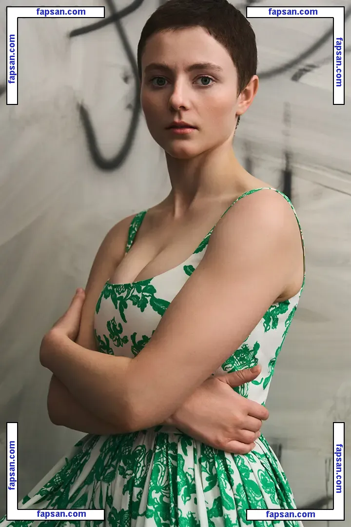 Thomasin McKenzie nude photo #0209 from OnlyFans