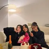 Thuzar Wint Lwin голая #0016