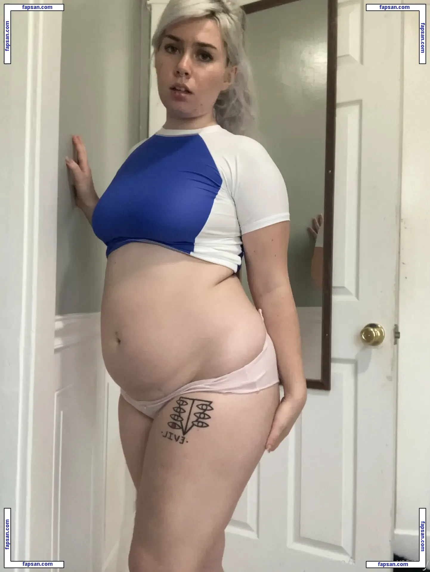 Tianastummy nude photo #0042 from OnlyFans