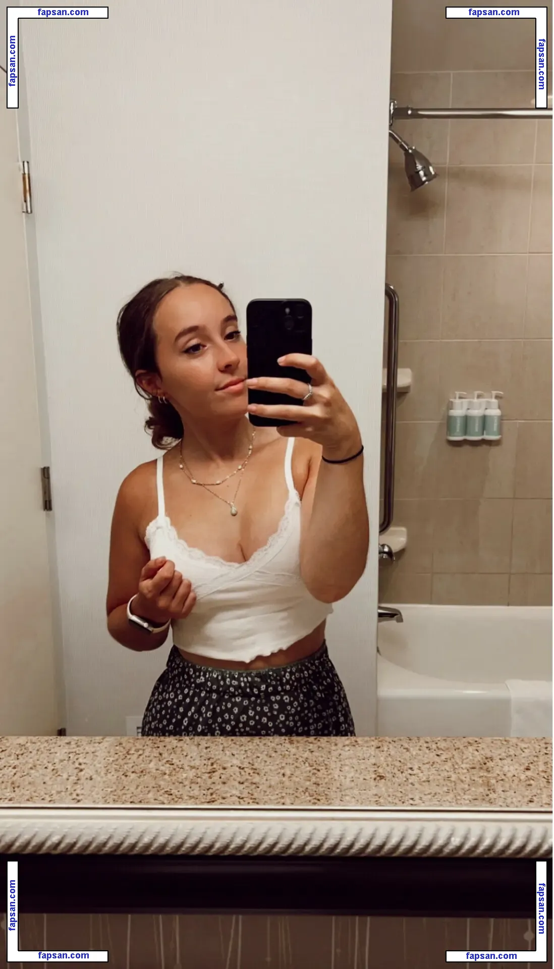 Tianna Smith nude photo #0004 from OnlyFans