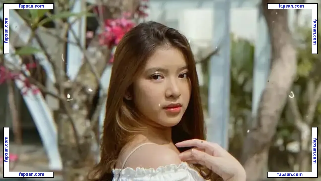 Tiara Andini nude photo #0001 from OnlyFans