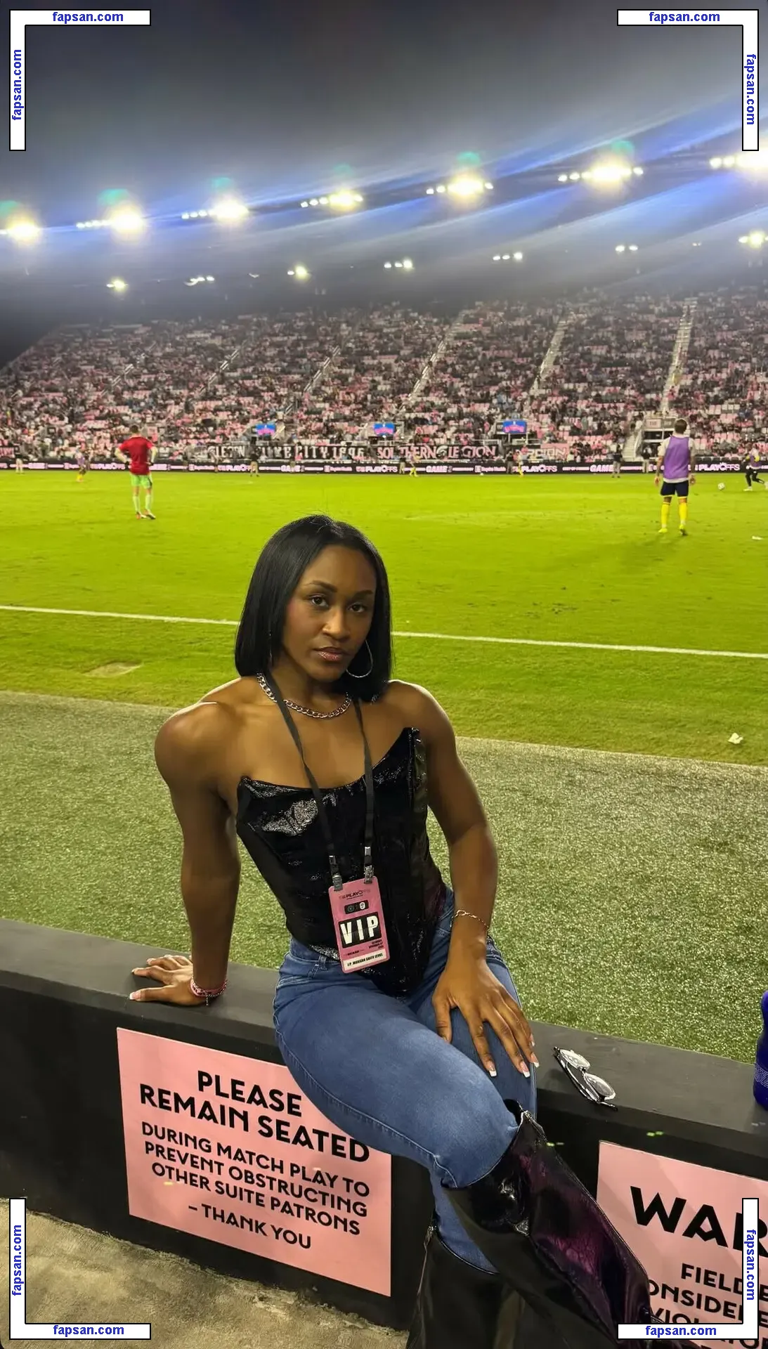 Tiara Howard голая фото #0003 с Онлифанс