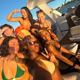 Tiara Howard голая #0002