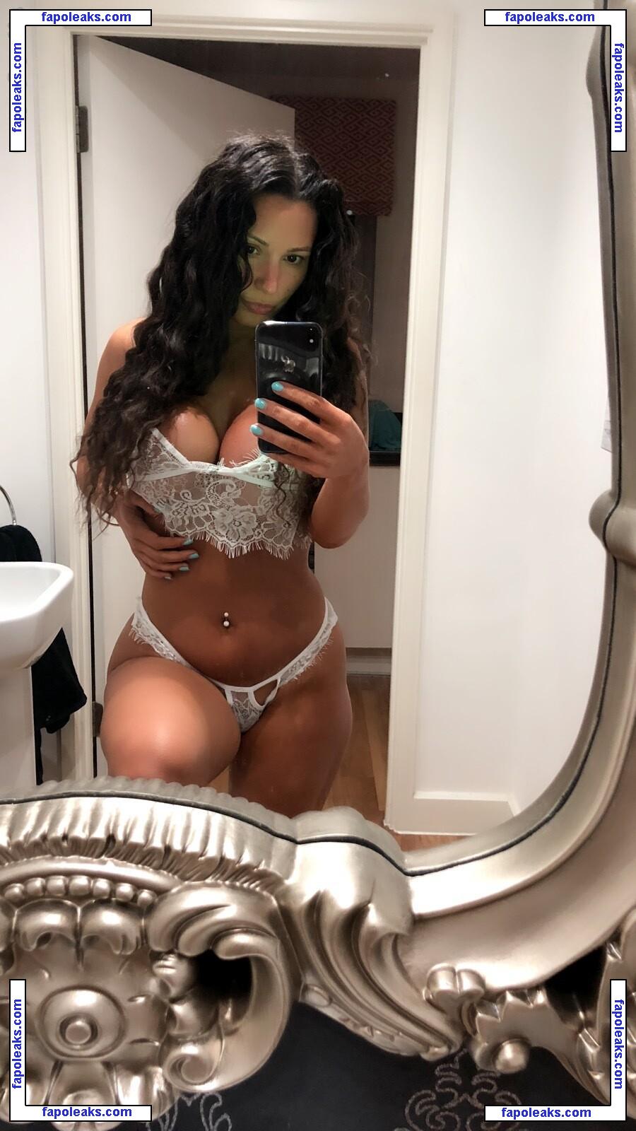 Tiffany Chambers / tiffanychambers / tiffanymomandrealtor nude photo #0001 from OnlyFans