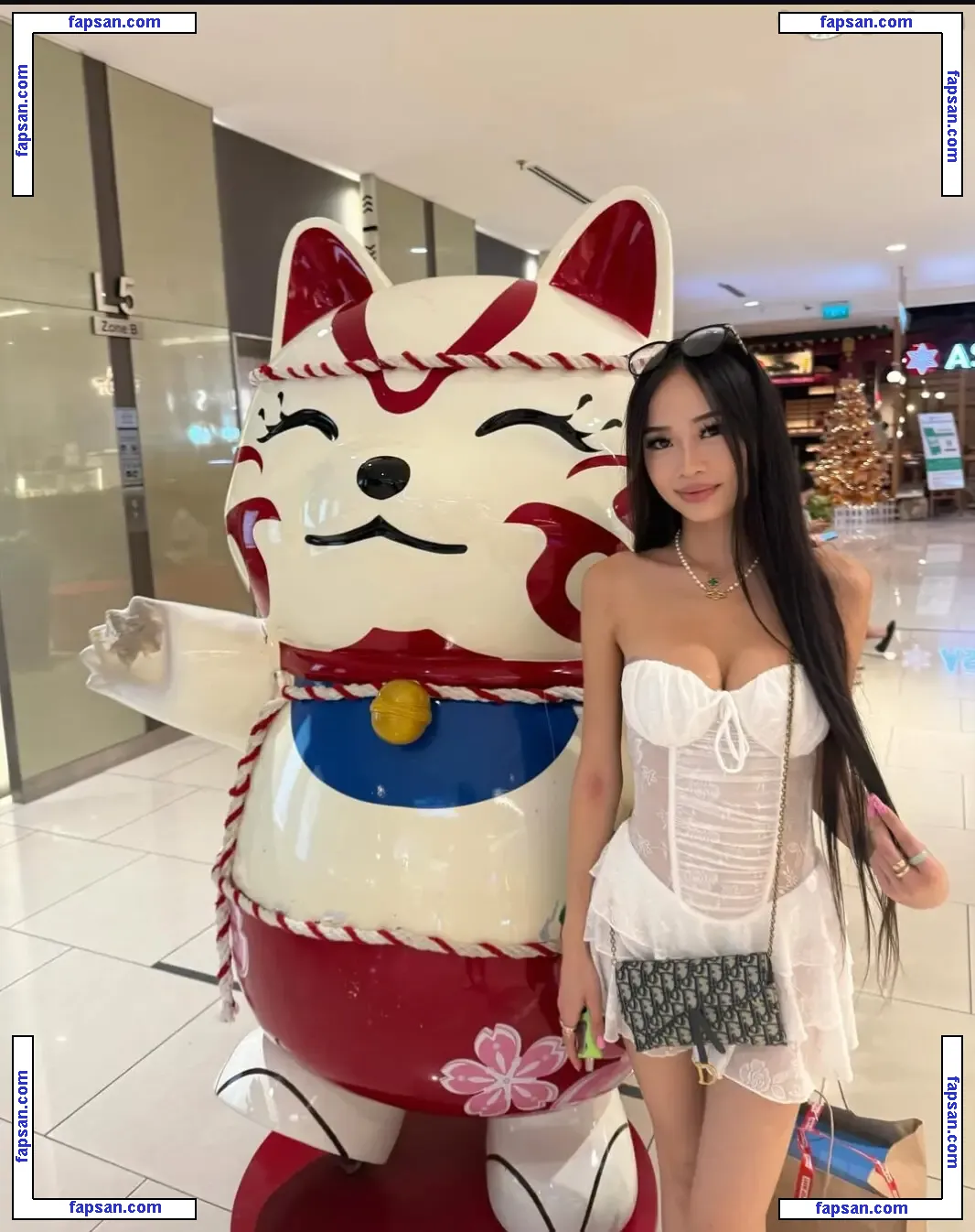tiffanyxhoang nude photo #0018 from OnlyFans