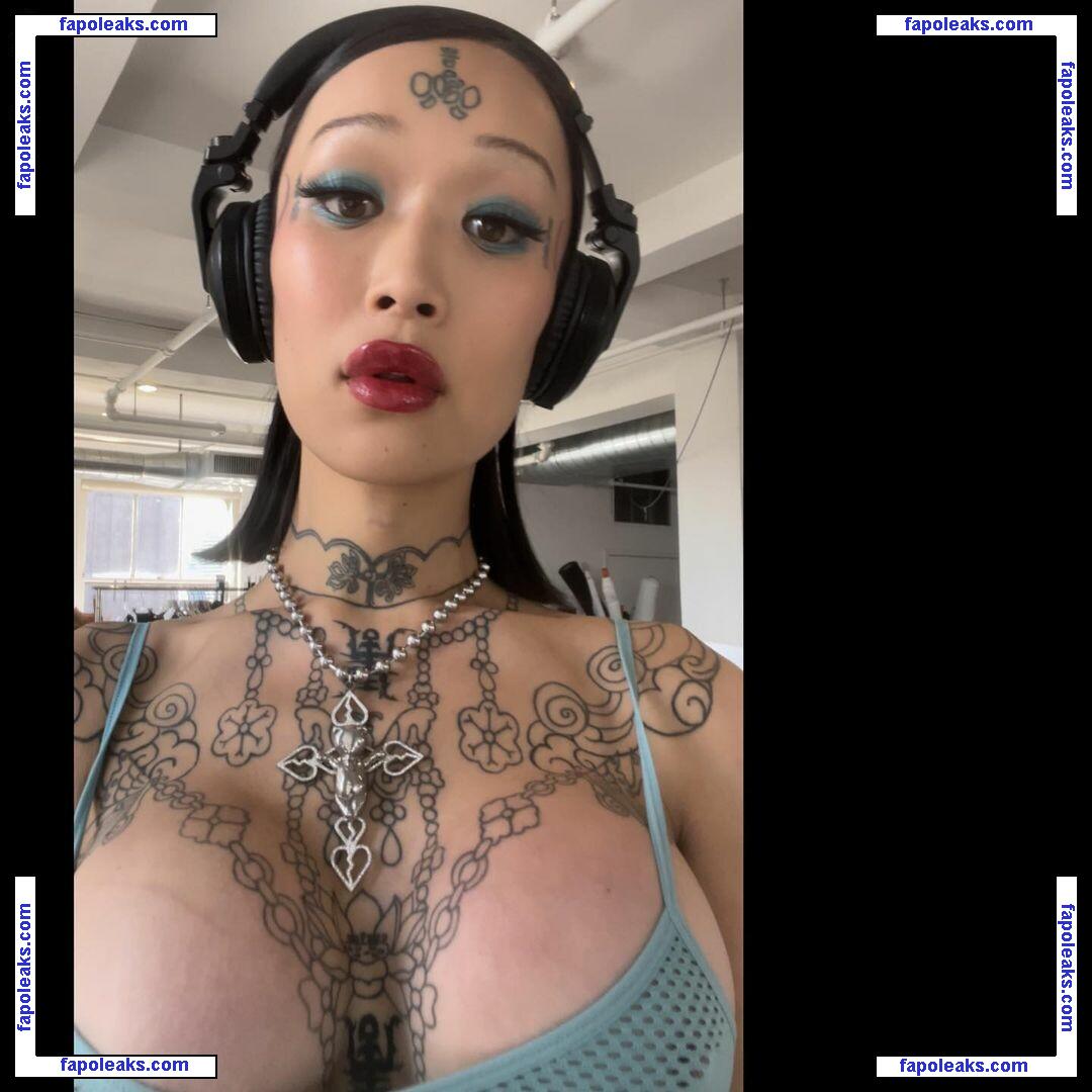 tightcorsetloosemorals / corset nude photo #0004 from OnlyFans