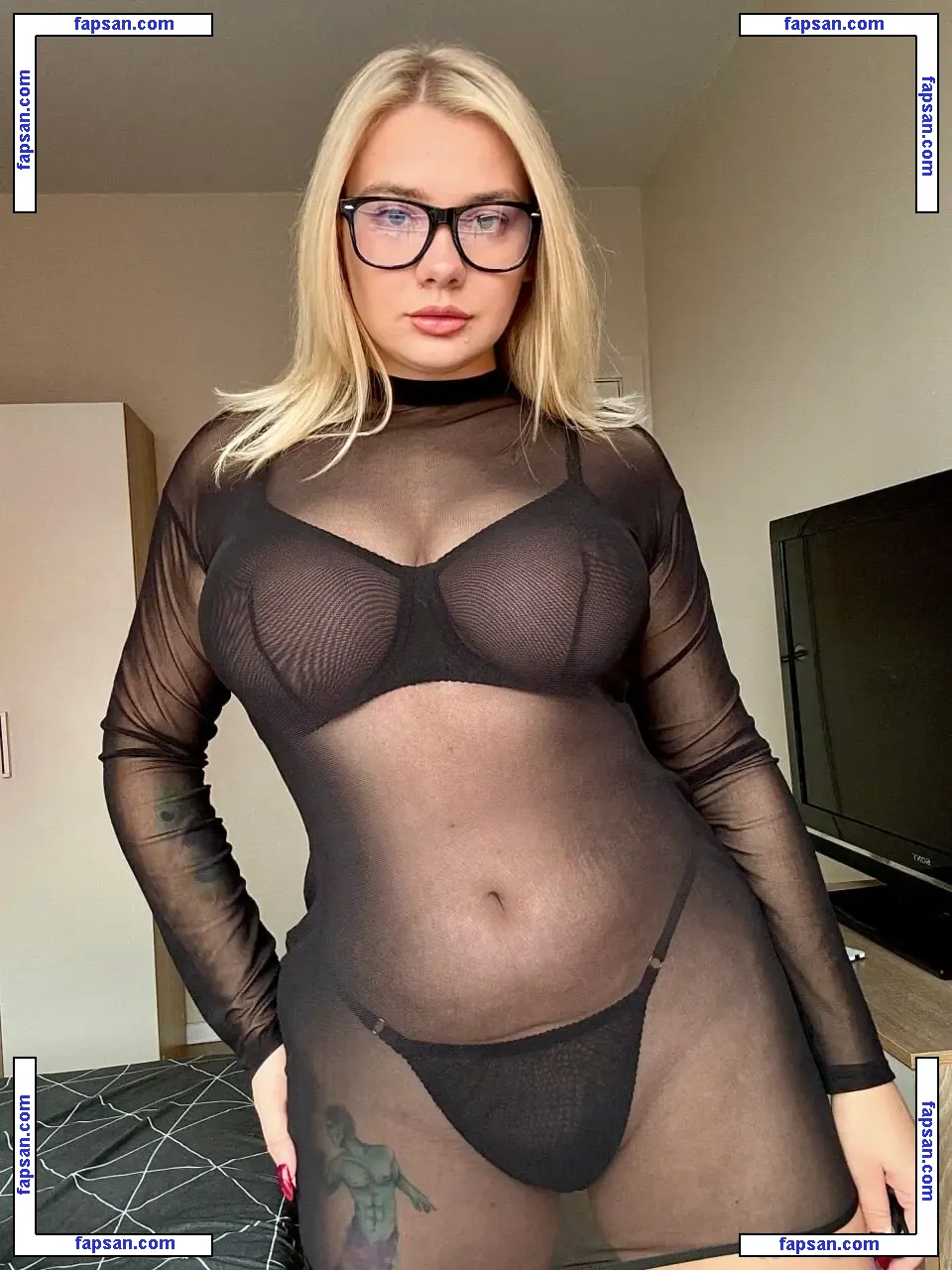 Tihomirova Natalia nude photo #0069 from OnlyFans