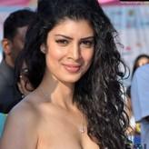 Tina Desai голая #0026